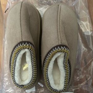 Platform slippers | Never Worn!